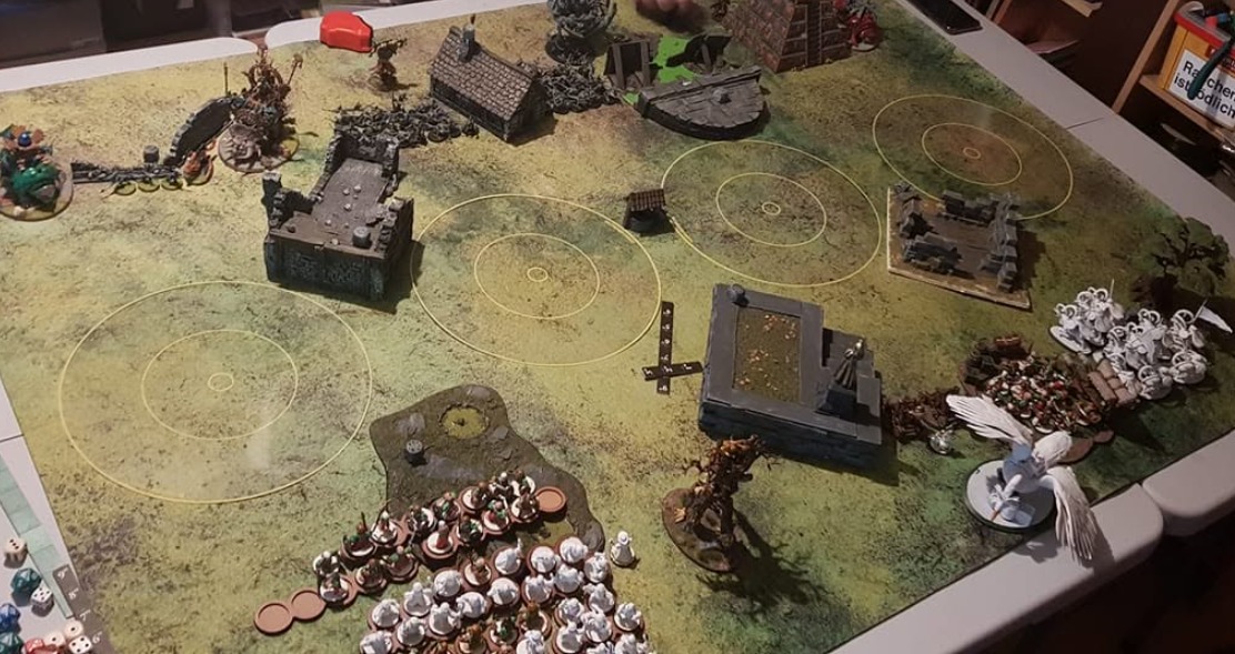 Gnomads fighting their first battle