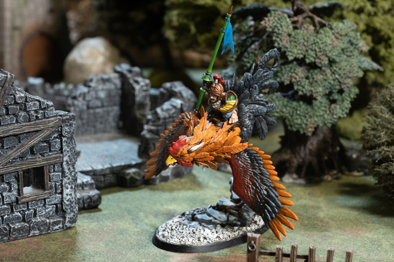 A Trail Master mounted upon a Dawnspur Wattlecrest